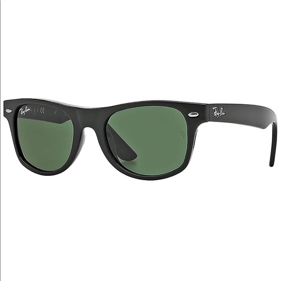 Black Ray-Ban Wayfarer Square Iconic Sunglasses - Picture 8 of 8